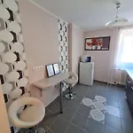 Ujvarosi Lakas * Tatabánya
