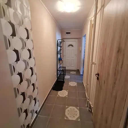 Διαμέρισμα Ujvarosi Lakas *